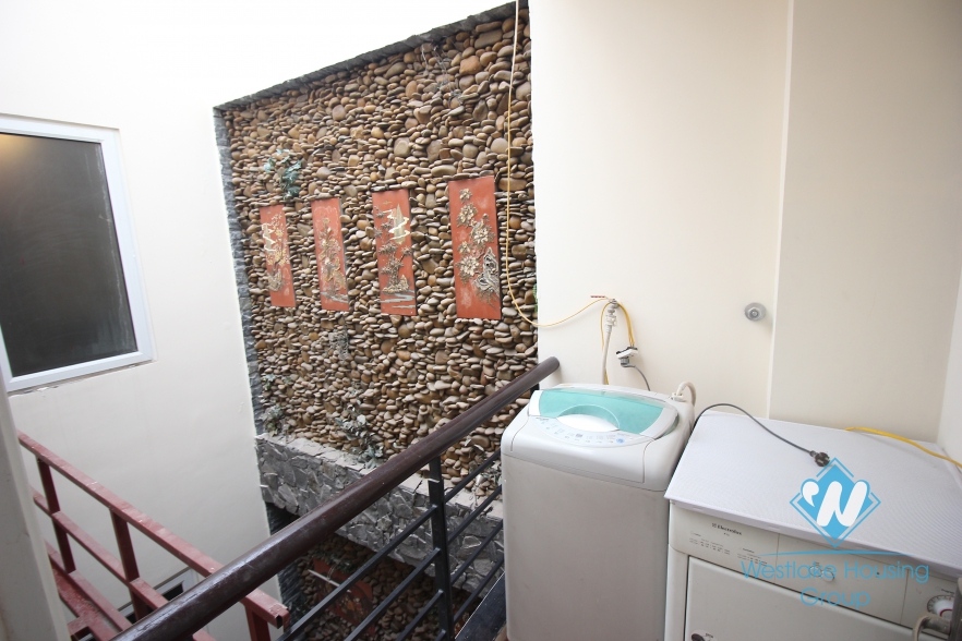 An nice apartment with lake view for rent in Tay Ho, Ha Noi