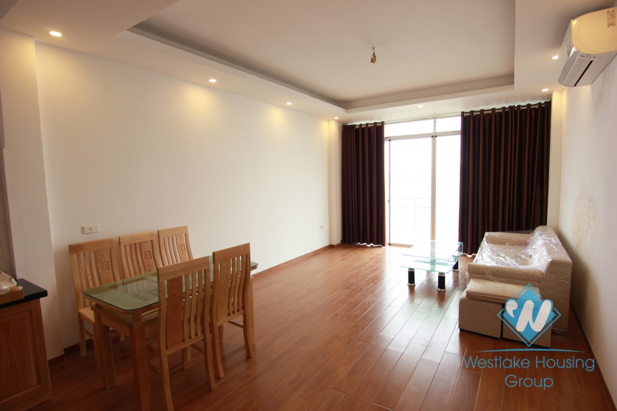 Brandnew, lakeside apartment for rent in Yen Phu village, Tay Ho, Hanoi