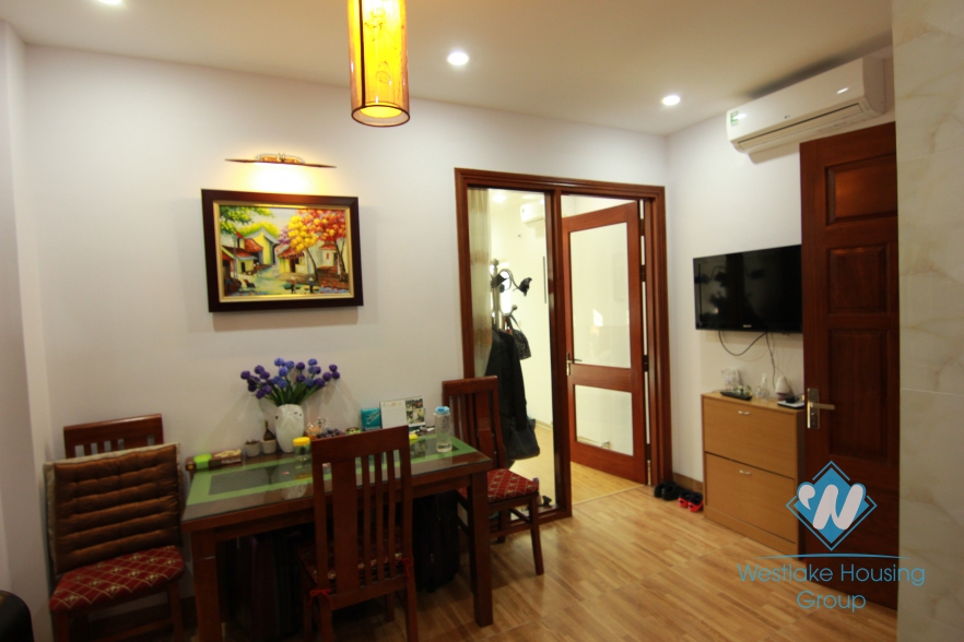 Bright and clean one bedroom for rent in Lang Ha street, Dong Da district, Ha Noi