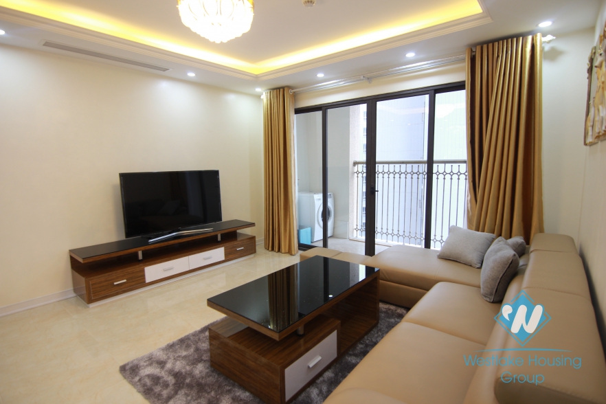 Luxury three bedrooms apartment for rent in Dong Da district, Ha Noi