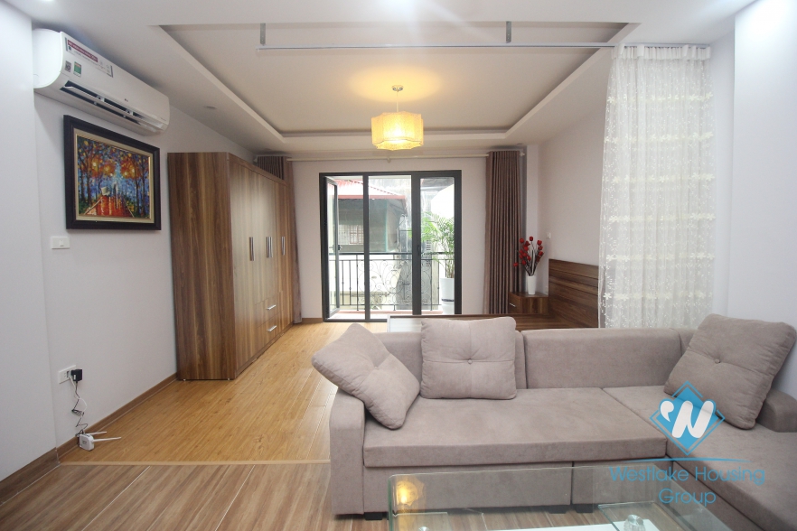 Brand new studio for rent near Hoang Cau lake, Dong Da district, Ha Noi, Viet Nam