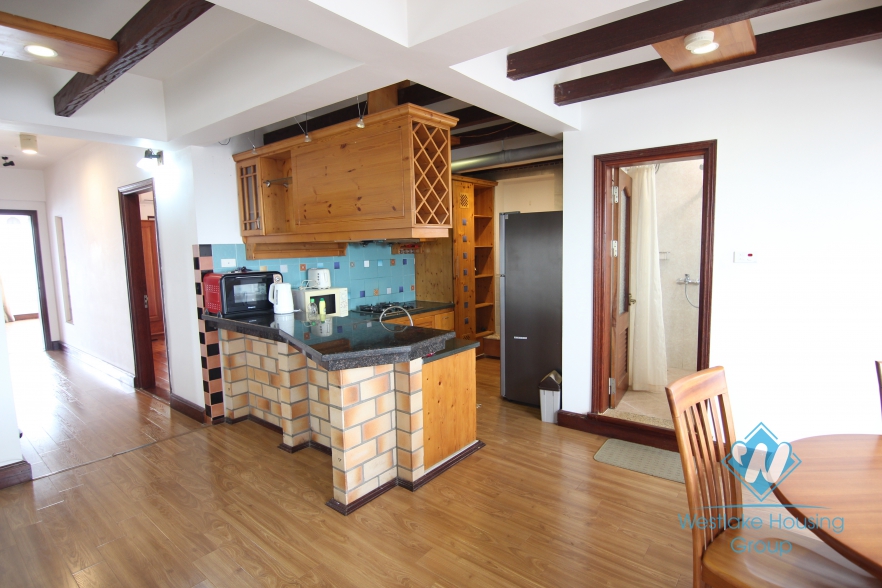 Lake view apartment with 2 bedrooms apartment for rent in Yen Phu area, Tay Ho