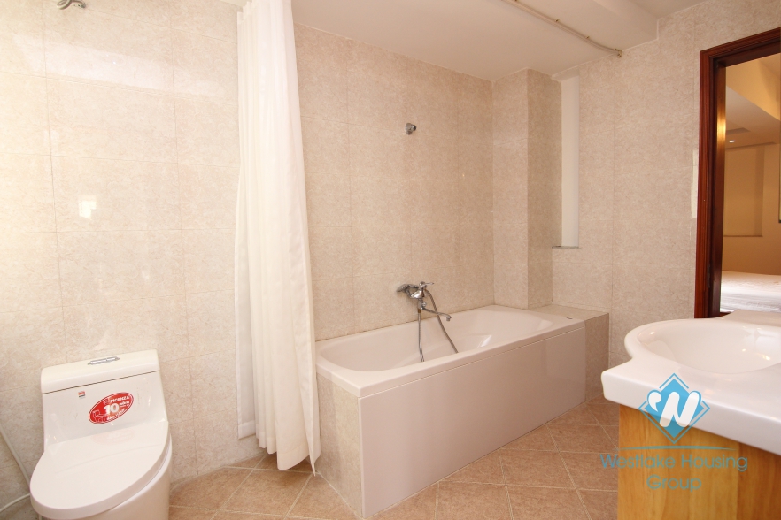 Lake view apartment with 2 bedrooms apartment for rent in Yen Phu area, Tay Ho