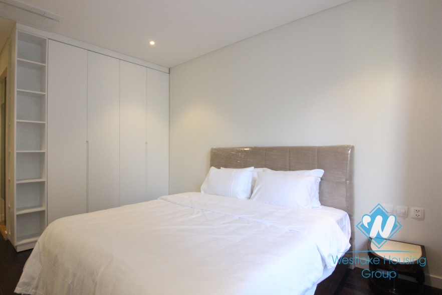 Lakeview luxury apartment for rent in Tay Ho, Hanoi
