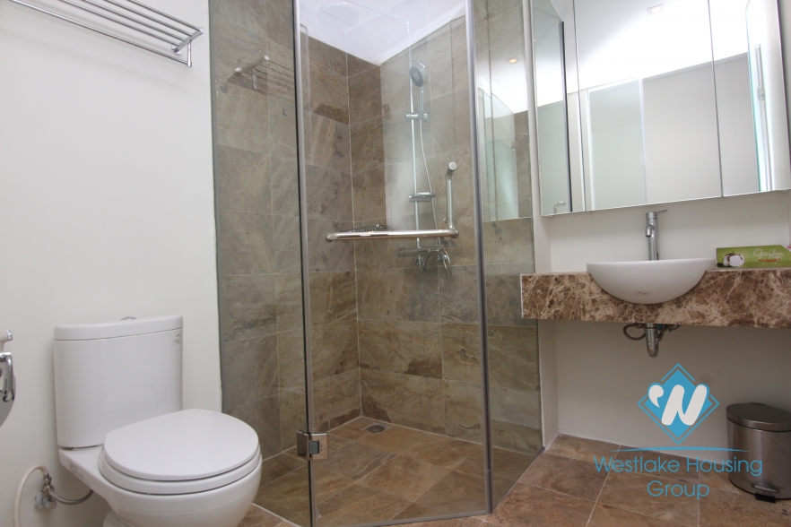 Lakeview luxury apartment for rent in Tay Ho, Hanoi