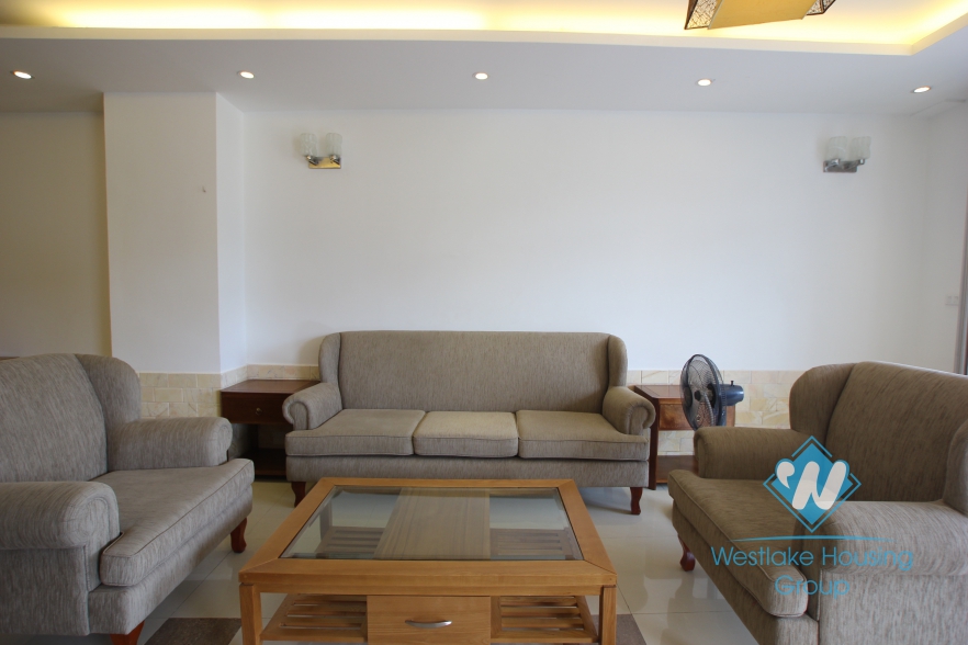 Nice apartment with back yard for rent in Xuan Dieu street, Tay Ho district, Hanoi