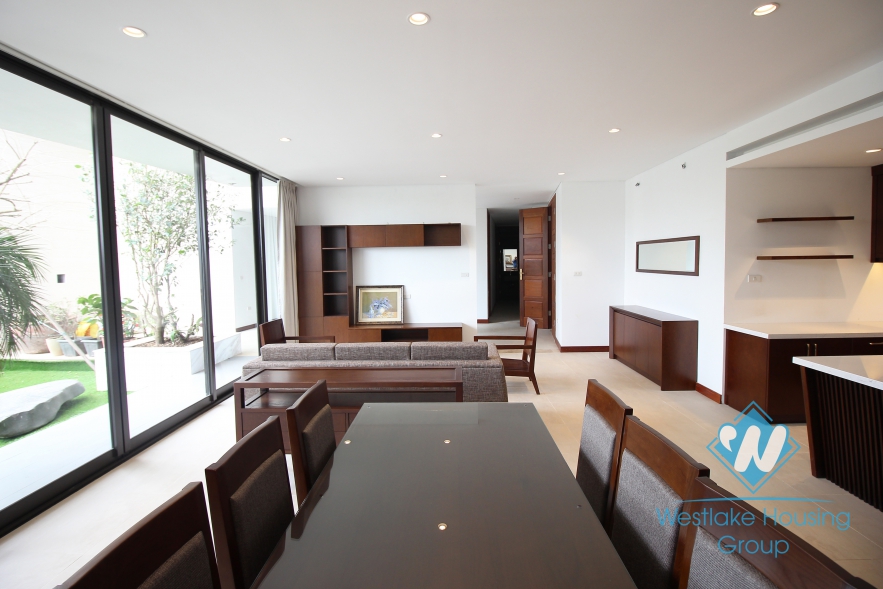 A brand new apartment with lake view for rent in Tay Ho, Ha Noi