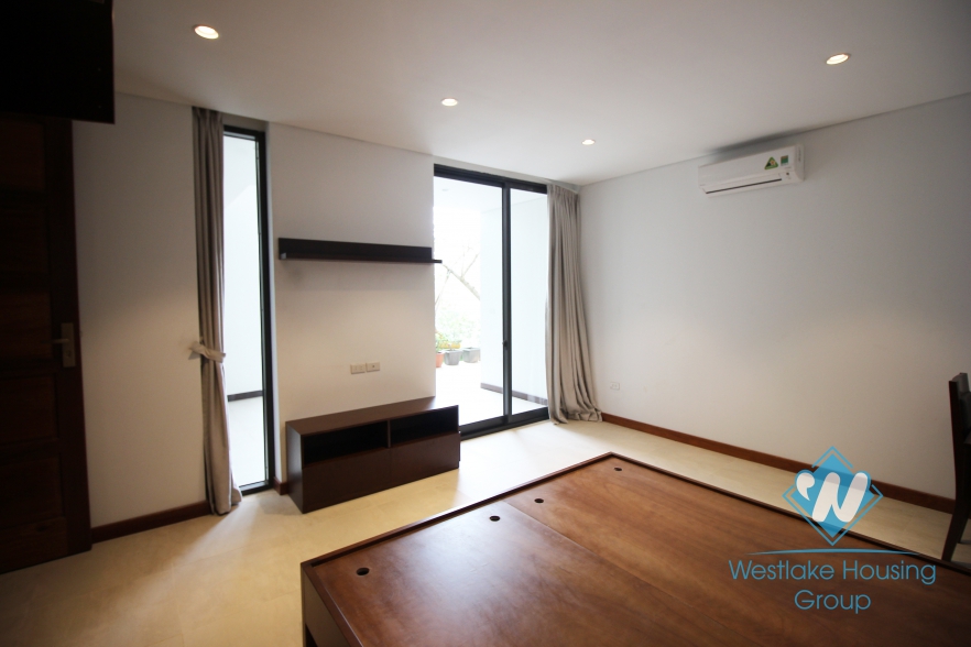 A brand new apartment with lake view for rent in Tay Ho, Ha Noi