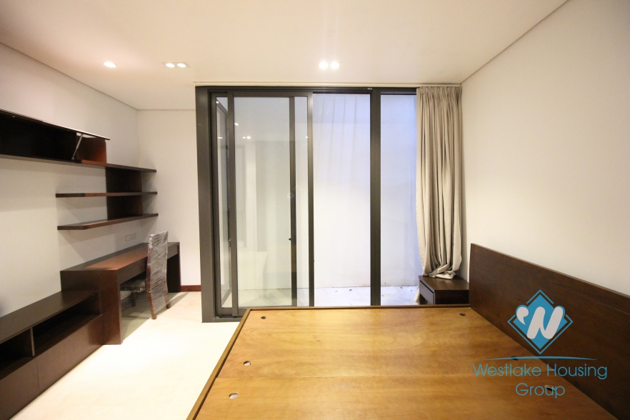 A brand new apartment with lake view for rent in Tay Ho, Ha Noi