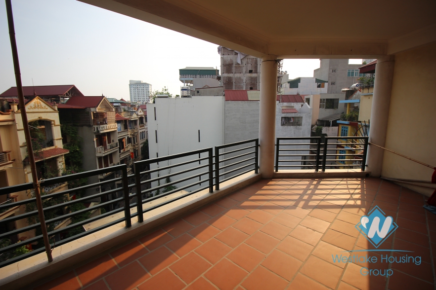 Beautiful house suitable for office and stay for rent in Thanh Xuan district, Ha Noi