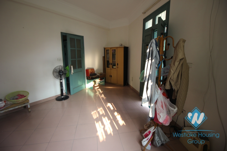 Beautiful house suitable for office and stay for rent in Thanh Xuan district, Ha Noi