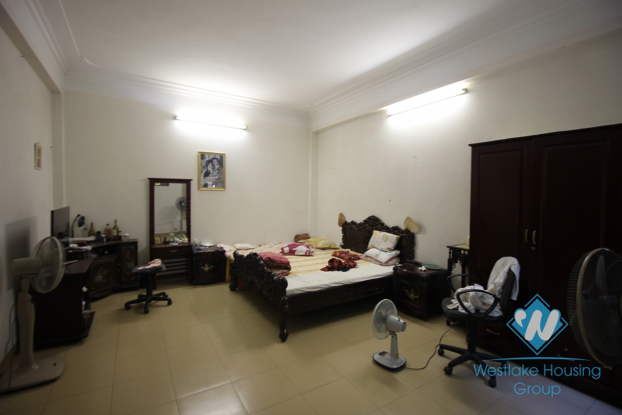 Beautiful house suitable for office and stay for rent in Thanh Xuan district, Ha Noi