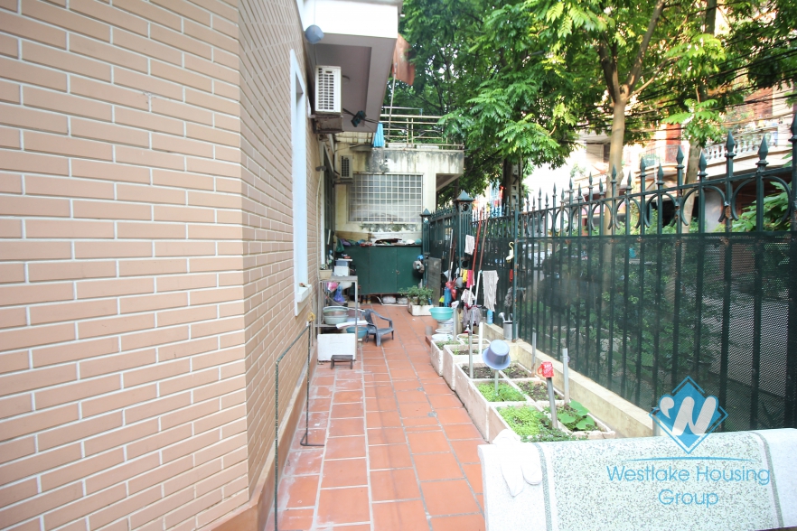 Beautiful house suitable for office and stay for rent in Thanh Xuan district, Ha Noi