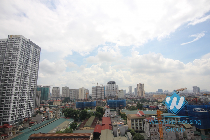 Unfurnished three bedrooms apartment for rent in Thanh Xuan district