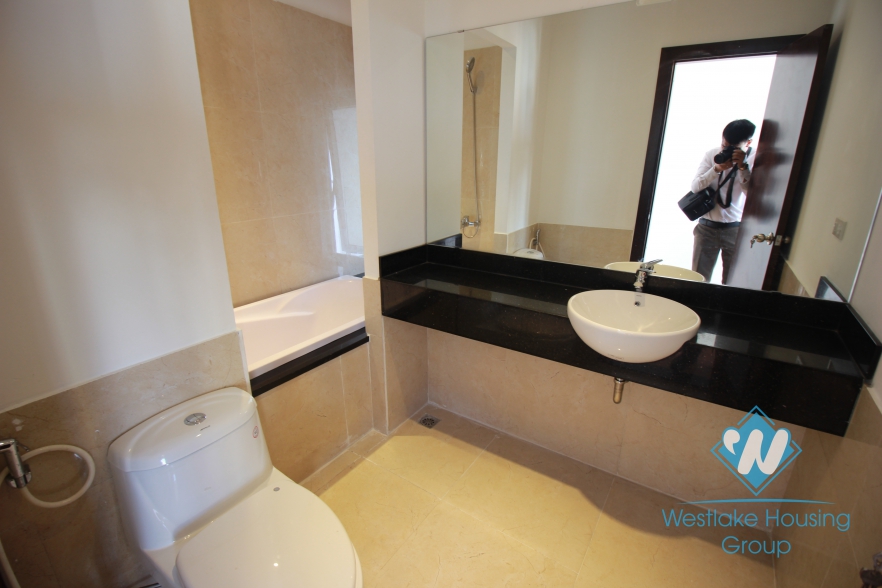 Affordable-luxury apartment for rent on Dang Thai Mai, Tay Ho, Hanoi
