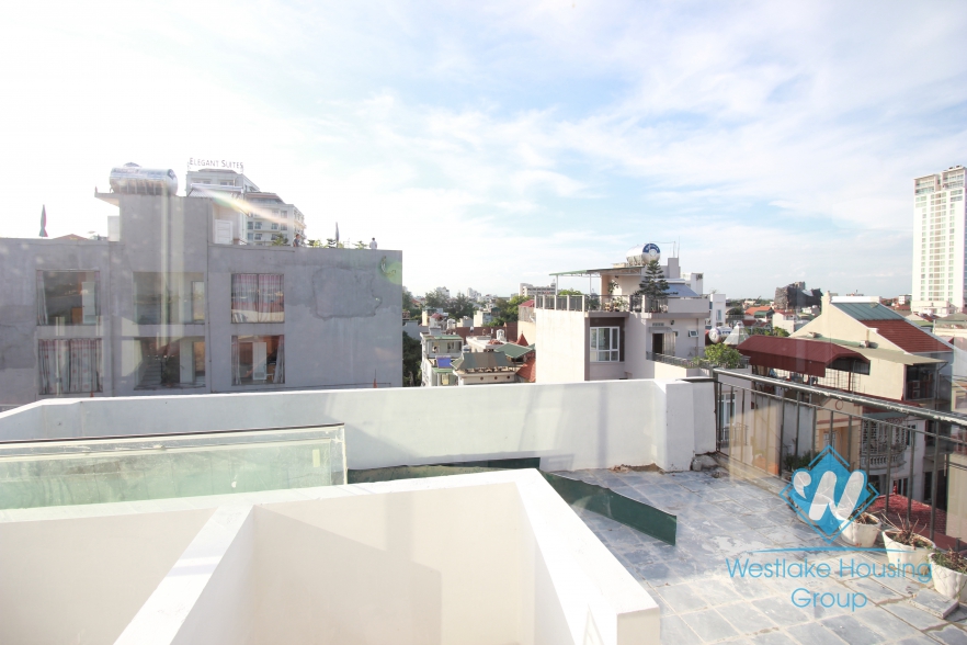 Affordable-luxury apartment for rent on Dang Thai Mai, Tay Ho, Hanoi