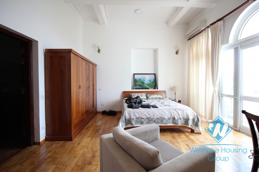 Elegant apatment with lake view for rent on Westlake side Tay Ho