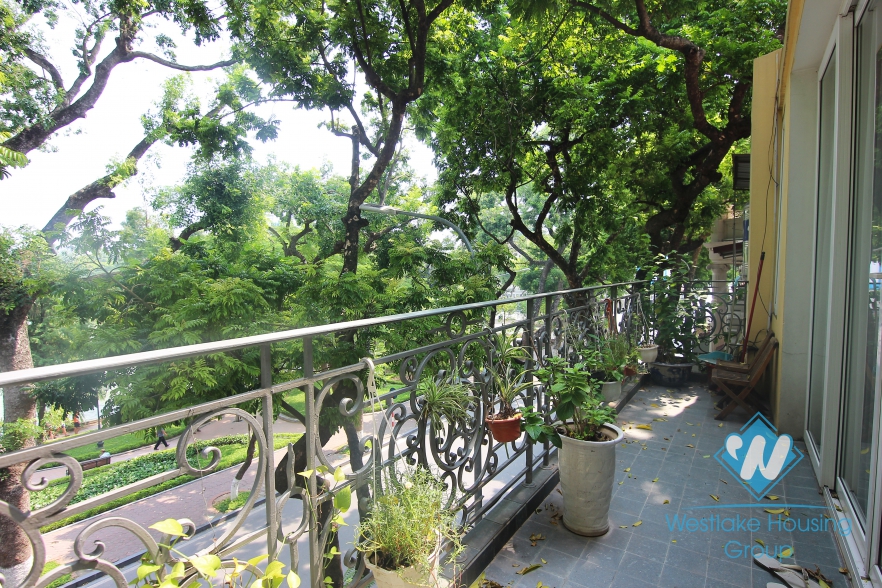 02 bedrooms apartment with nice balcony for rent in Hoan Kiem district