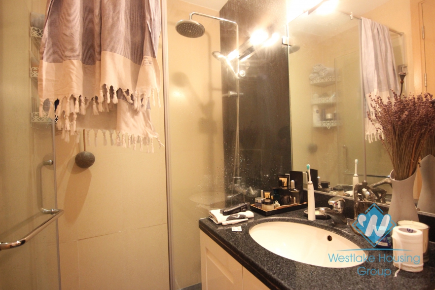 02 bedrooms apartment with nice balcony for rent in Hoan Kiem district