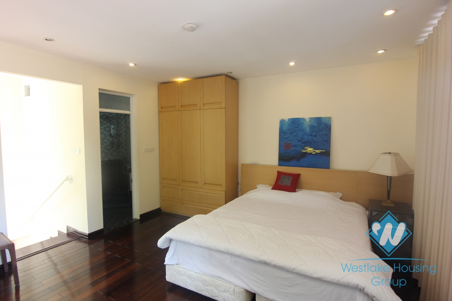 02 bedrooms apartment with nice balcony for rent in Hoan Kiem district
