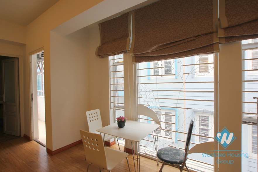 Beautiful studio for rent in Lang Ha Street, Hanoi