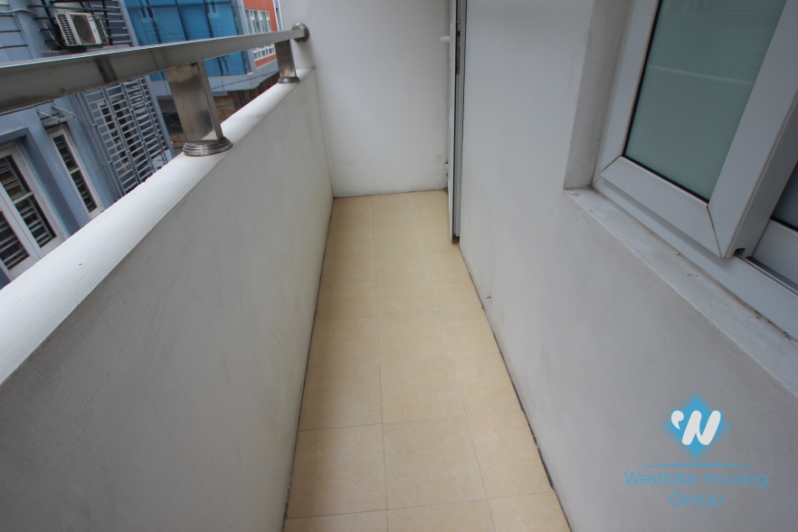 Beautiful studio for rent in Lang Ha Street, Hanoi