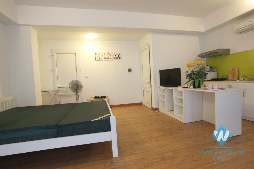 Beautiful studio for rent in Lang Ha Street, Hanoi
