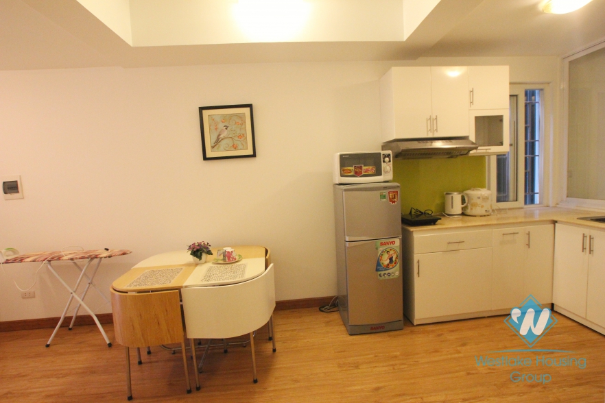 Beautiful 01 bedroom apartment for rent in Lang Ha Street, Dong Da, Hanoi