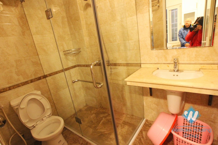 Beautiful 01 bedroom apartment for rent in Lang Ha Street, Dong Da, Hanoi