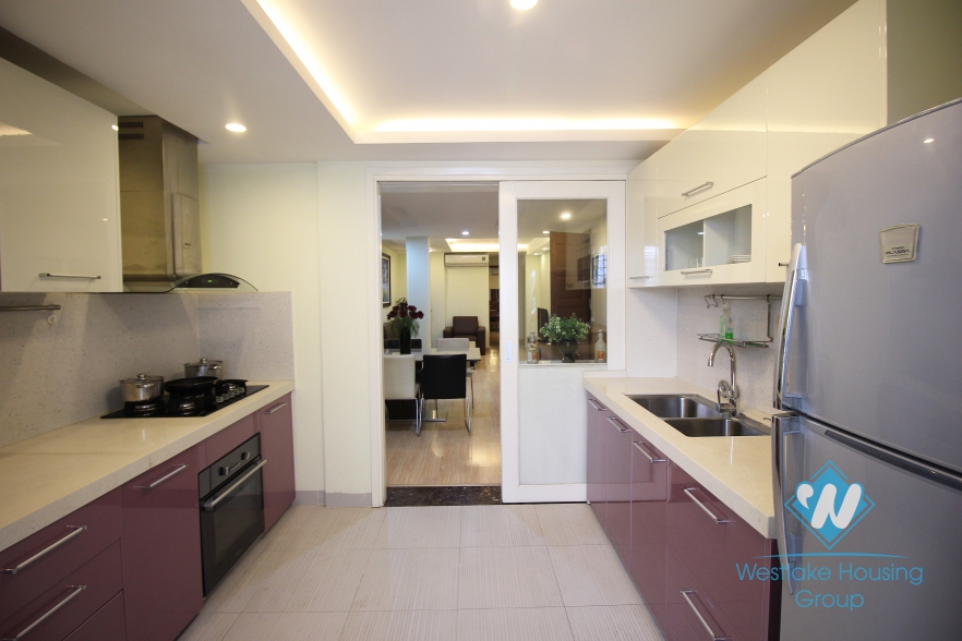 Good price three bedrooms apartment for rent at Giang Vo street, Dong Da district, Ha Noi