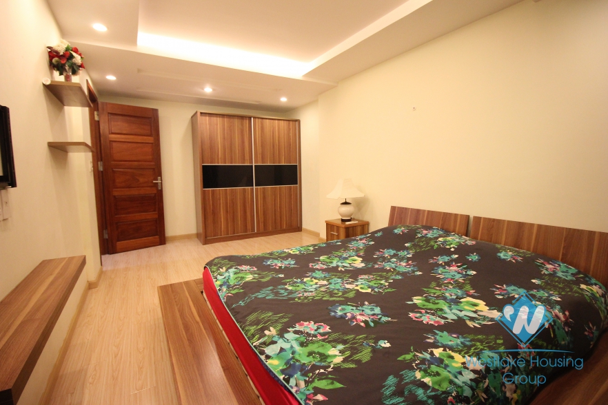 Good price three bedrooms apartment for rent at Giang Vo street, Dong Da district, Ha Noi