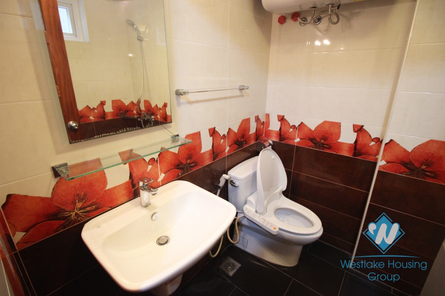 Good price three bedrooms apartment for rent at Giang Vo street, Dong Da district, Ha Noi