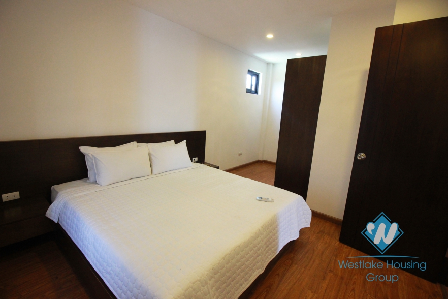 Gorgeous 2 bedrooms apartment for rent near Daewoo hotel, Kim Ma, Ba Dinh, Hanoi 