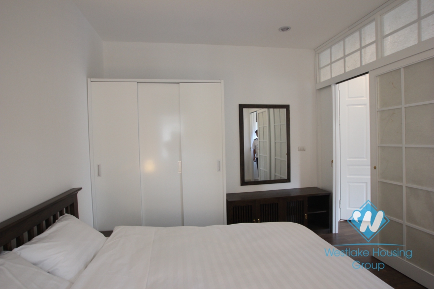 Mordern apartment for rent on Nguyen Chi Thanh Street, Ba Dinh District, Ha Noi