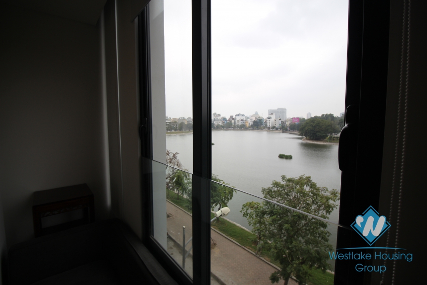 Nice lake view apartment for rent in Hai Ba Trung, Hanoi, Vietnam 
