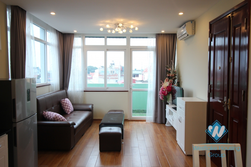 Nice view and bright apartment for rent in Yen Phu, Tay Ho, Ha Noi