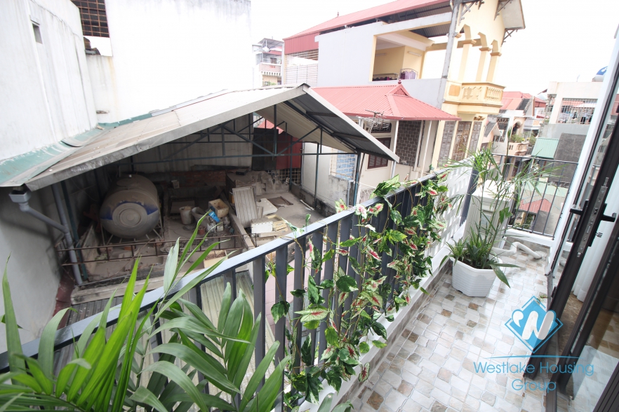 High floor studio with balcony for rent in Dong Da district, Ha Noi