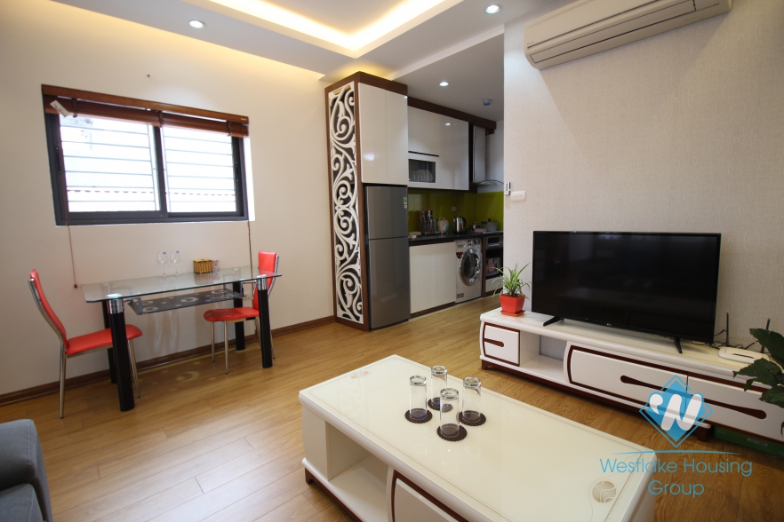 High floor studio with balcony for rent in Dong Da district, Ha Noi