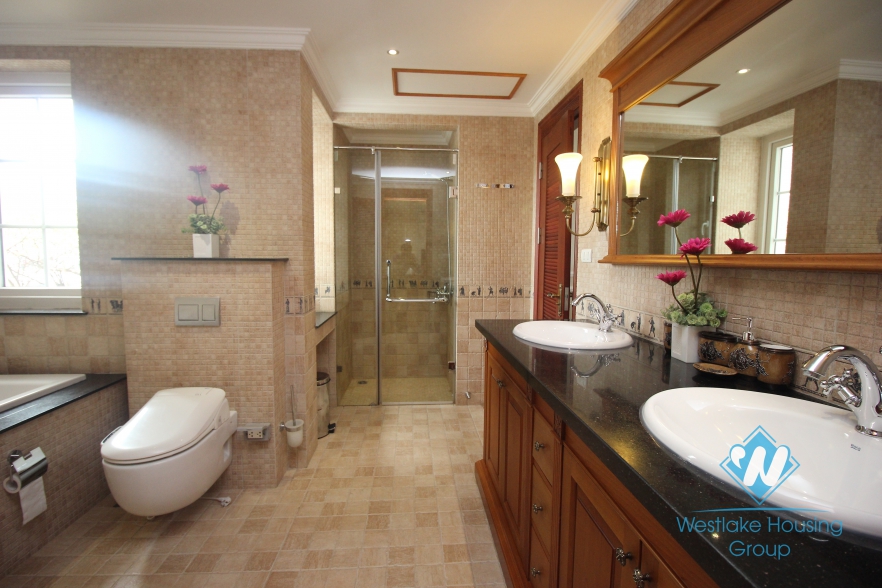 Luxury one bedroom apartment for rent in Hai Ba Trung district