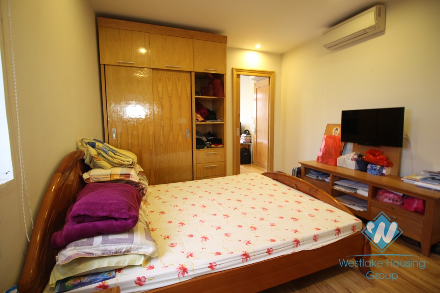 Lakefront penthouse apartment to rent in Hai Ba Trung ,Dong Da, Hanoi