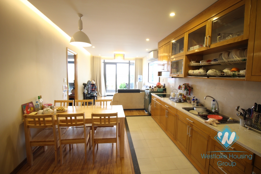 Lakefront penthouse apartment to rent in Hai Ba Trung ,Dong Da, Hanoi
