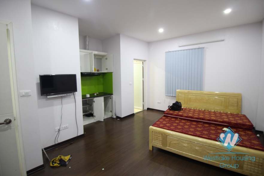 Lakefront penthouse apartment to rent in Hai Ba Trung ,Dong Da, Hanoi