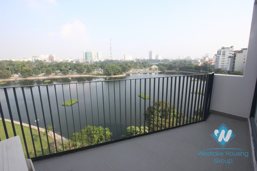 Lake view duplex apartment for rent in Dong Da,Hai Ba Trung