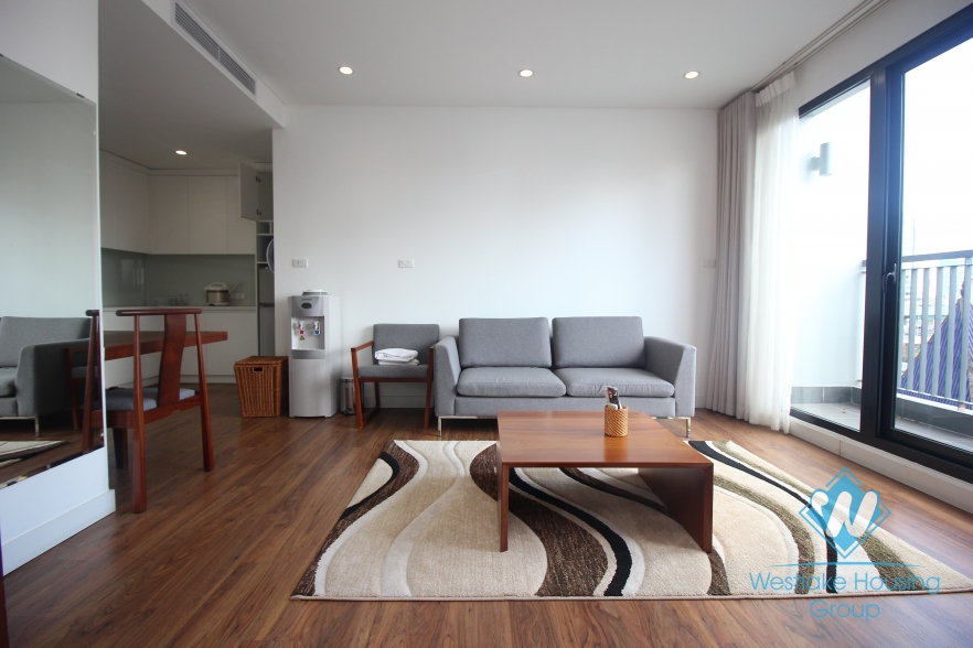 Modern apartment rental in a lakeside building in Dong Da,Hai Ba Trung Hanoi