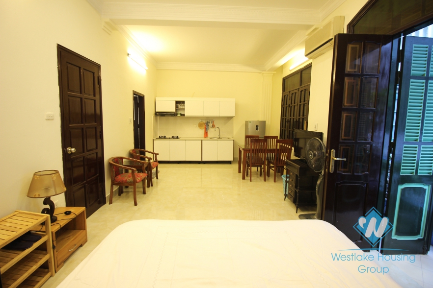 Nice fully furnished studio for rent in Dong Da district, Hanoi