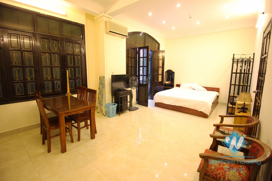 Nice fully furnished studio for rent in Dong Da district, Hanoi