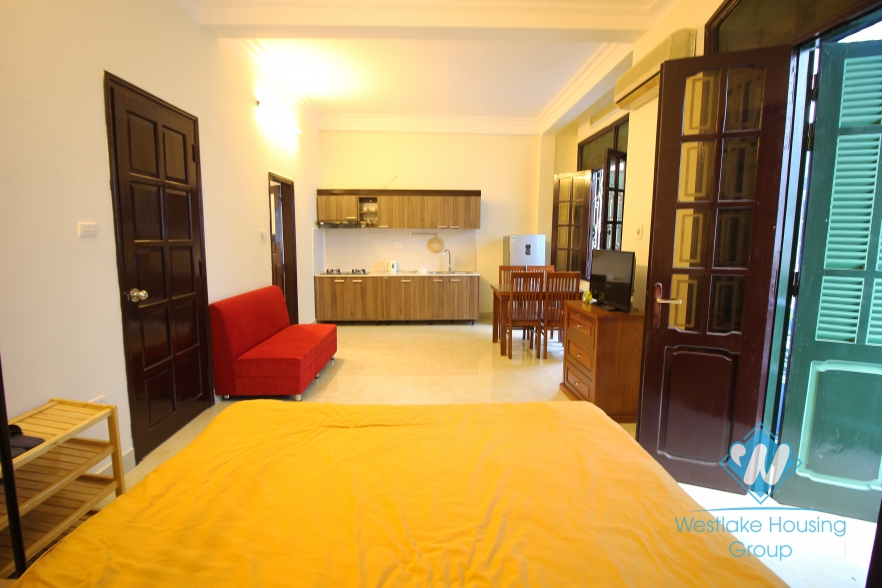 Beautiful ready to move in studio for rent in Dong Da District