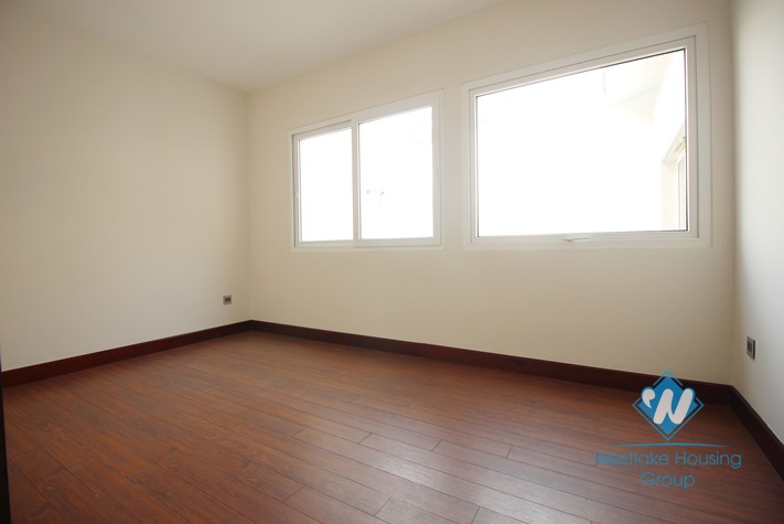 Hot property for rent in Ciputra, large backyard & modern design