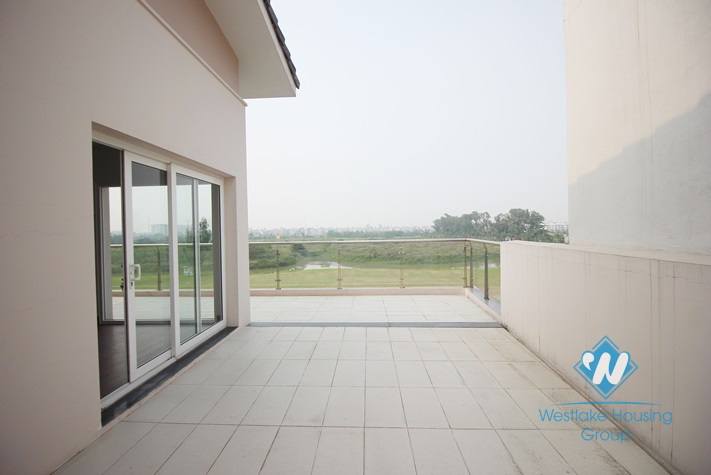 Hot property for rent in Ciputra, large backyard & modern design