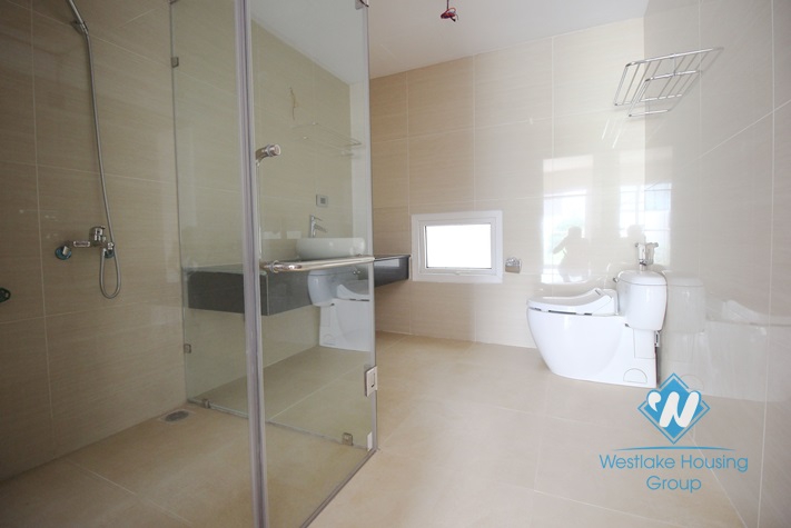 Hot property for rent in Ciputra, large backyard & modern design